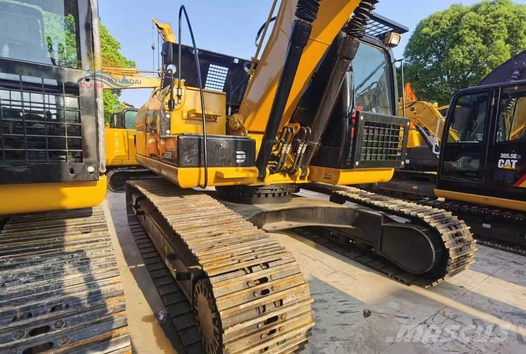 CAT 320 D L Pelle sur chenilles