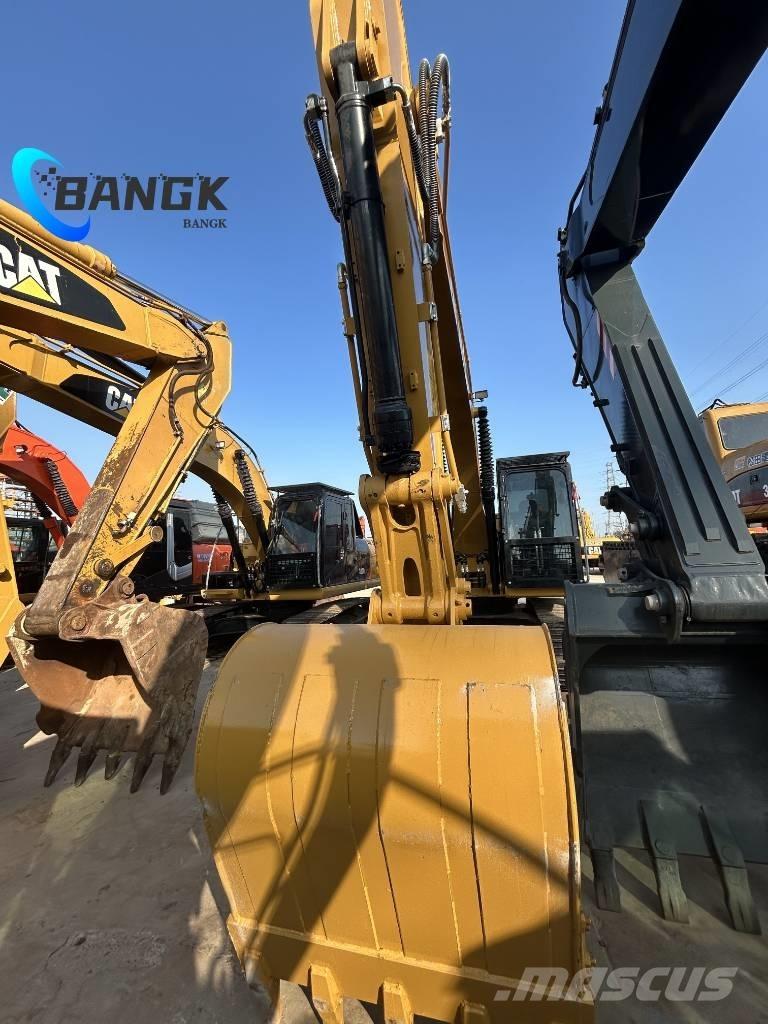 CAT 320G Pelle sur chenilles