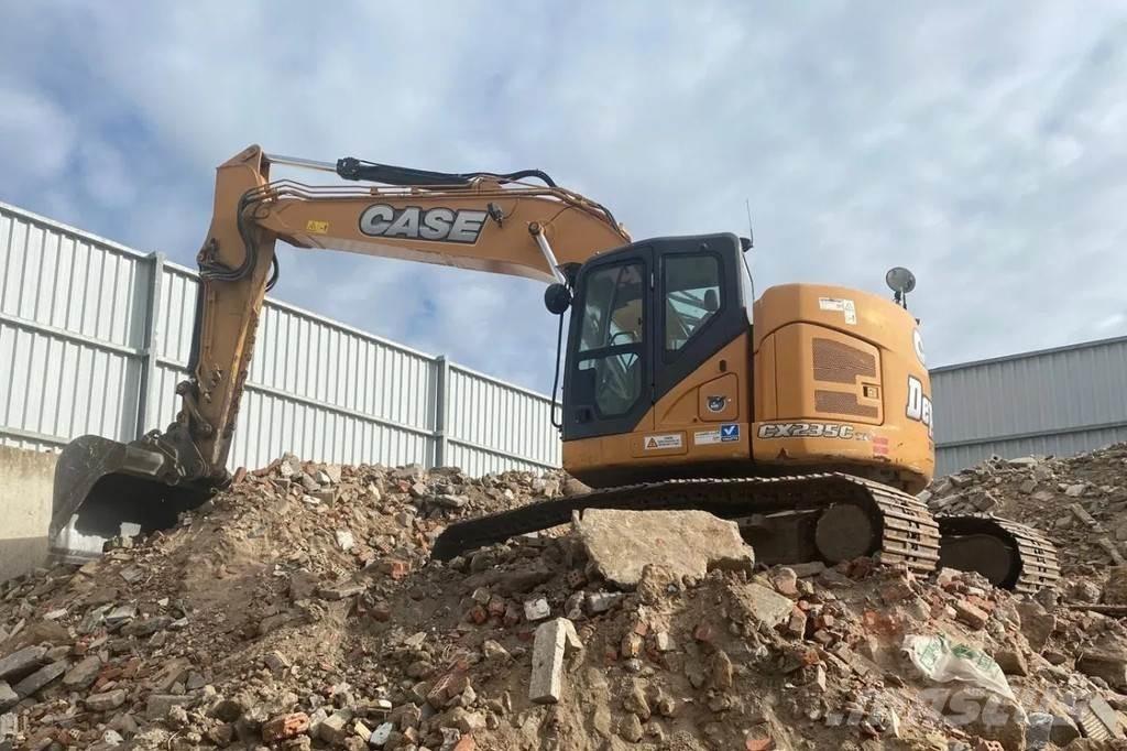 CASE CX235C Pelle sur chenilles