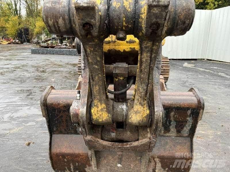 Komatsu PC160LC-7K Pelle sur chenilles