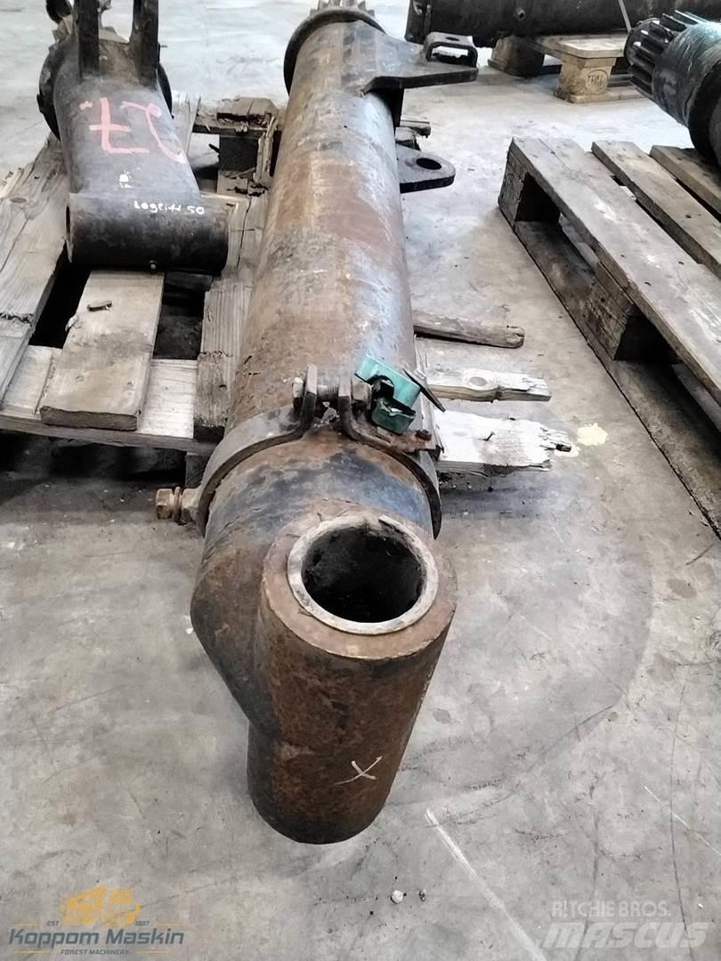 Cranab 650 Grue porteuse