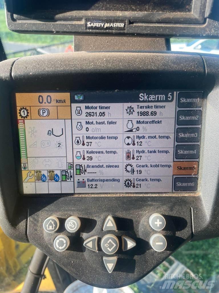 New Holland CX 8090 Moissonneuse batteuse