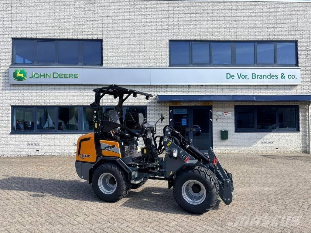 Giant G2500HD Xtra Mini chargeuse