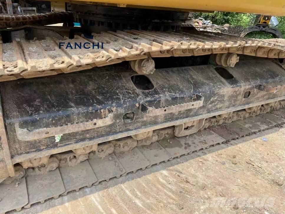 CAT 320 GC Pelle sur chenilles