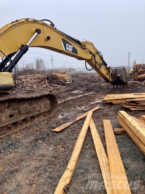 CAT 330 D Pelle sur chenilles