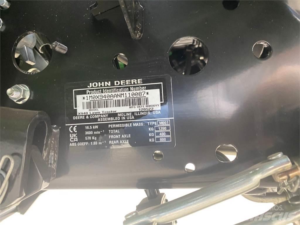 John Deere X940 Faucheuse