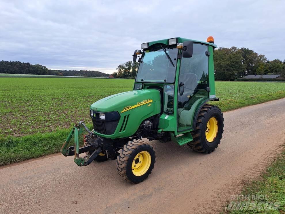 John Deere 2520 Micro tracteur