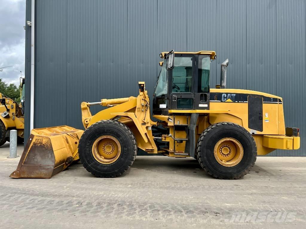 CAT 938G Chargeuse sur pneus