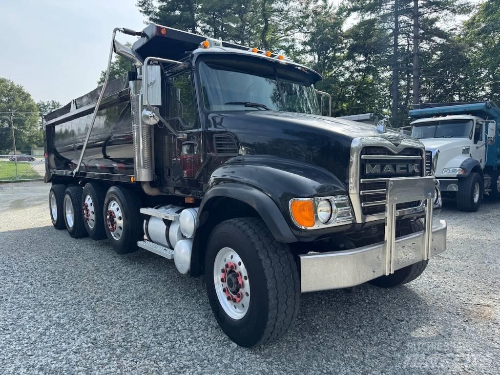 Mack Granite CV 713 Camion benne