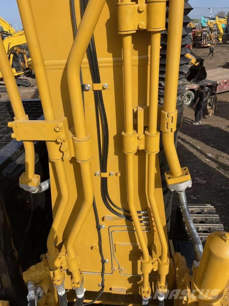 CAT 349 Pelle sur chenilles