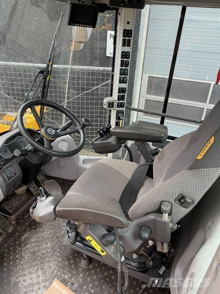 Volvo L120H Chargeuse sur pneus
