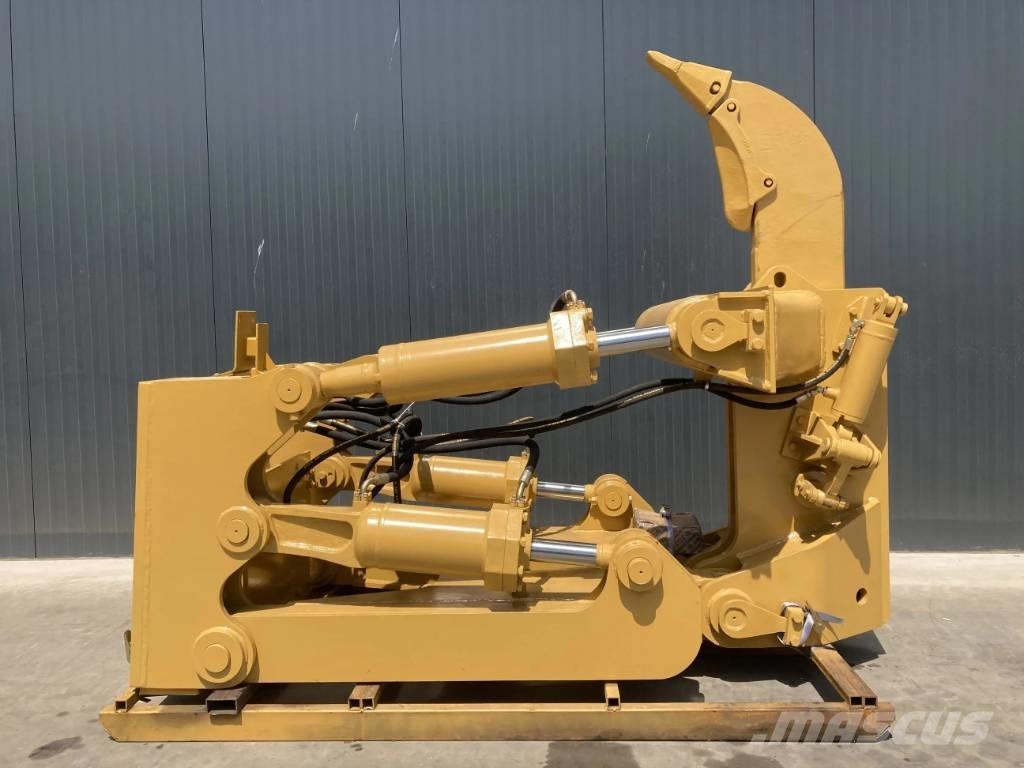 CAT D8N Scarificateur