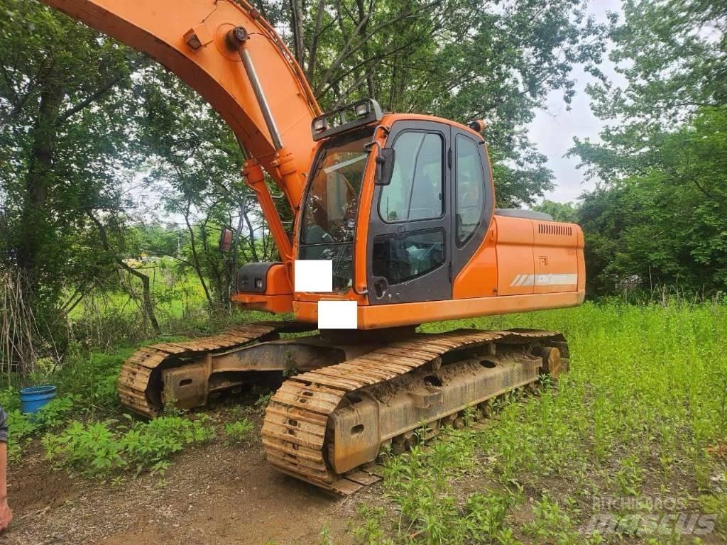 Doosan DX 220 LCA Pelle sur chenilles