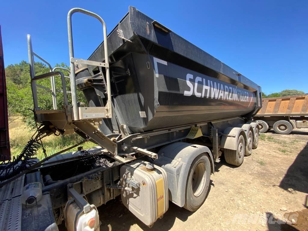 Schwarzmüller SK Benne semi remorque