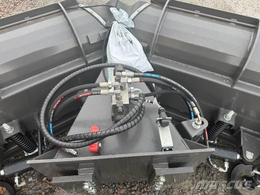 Pronar PUV 3300 Chasse neige