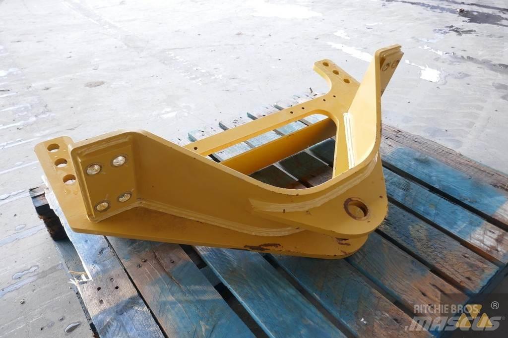 CAT 140M3 Drawbar Transport - Autres