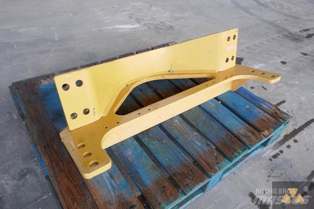 CAT 140M3 Drawbar Transport - Autres
