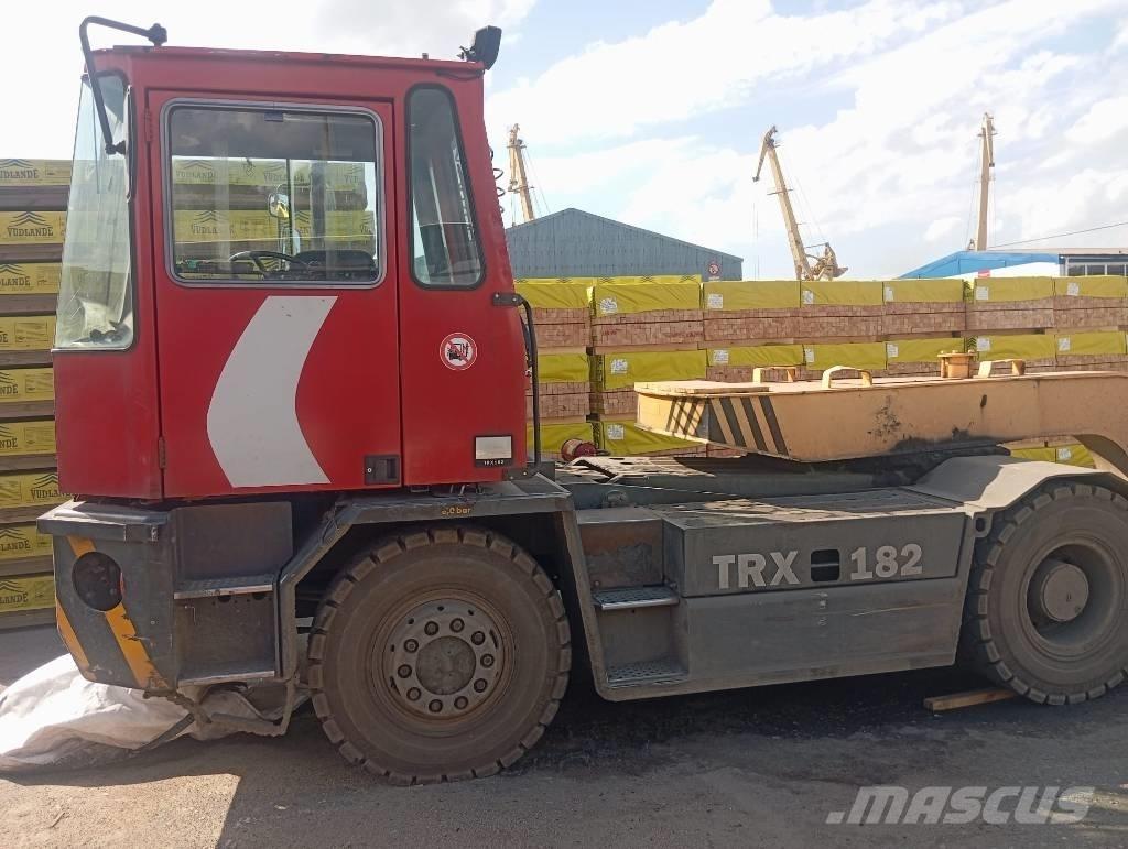Kalmar TRX 182 Tracteur de manœuvre