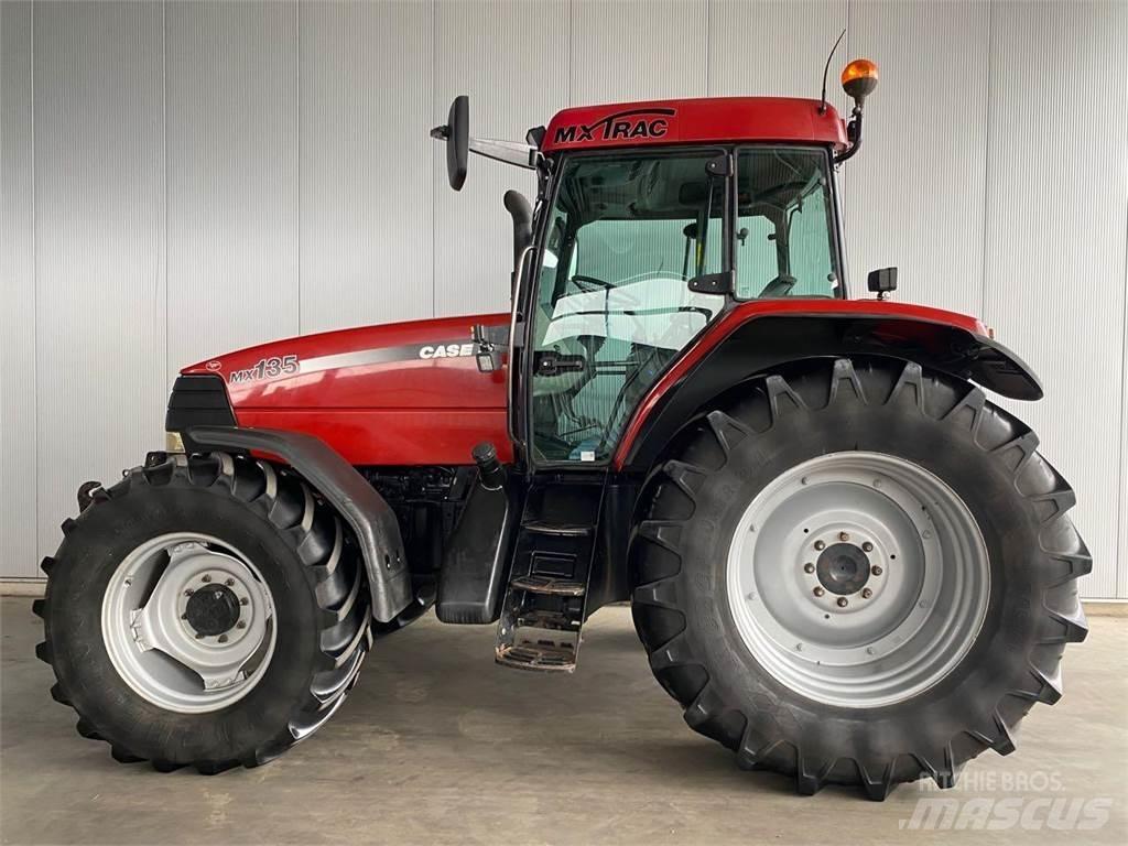 Case IH MX 135 Tracteur