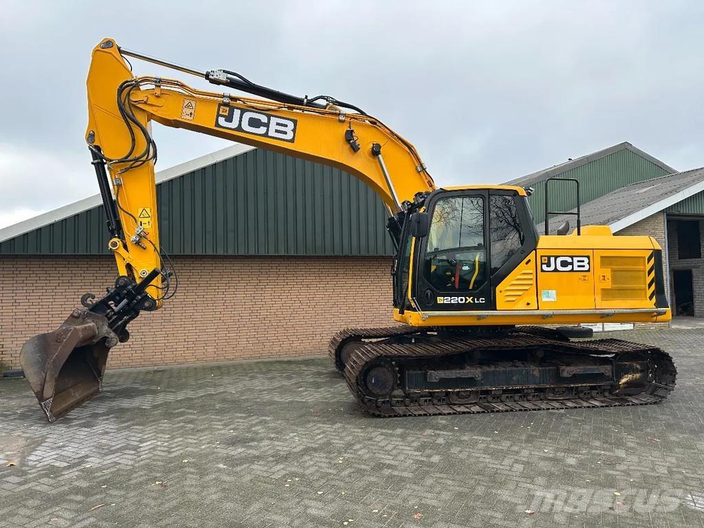 JCB 220X LC Pelle sur chenilles