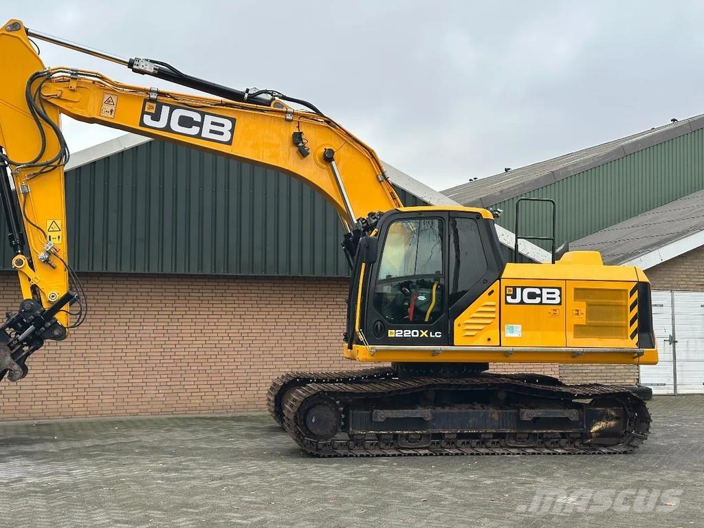 JCB 220X LC Pelle sur chenilles