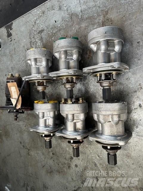 O&K JOYSTICK Hydraulique