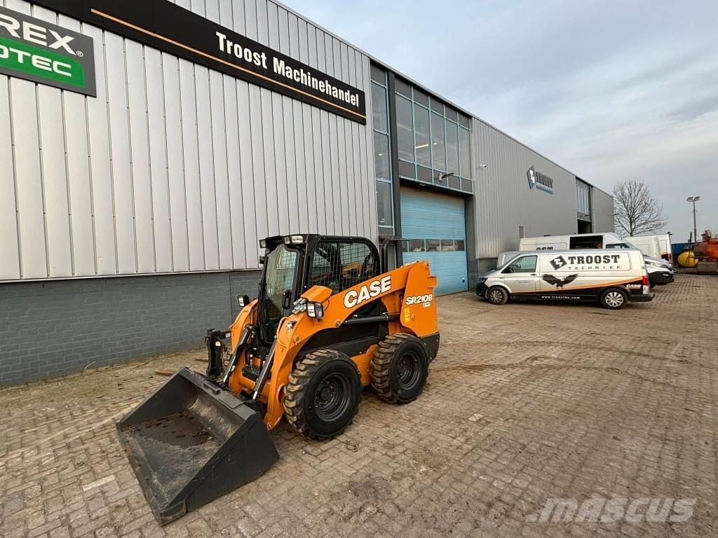 CASE SR 210 B Chargeuse compacte