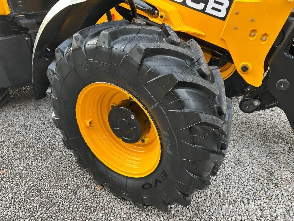 JCB TM320S Télescopique agricole