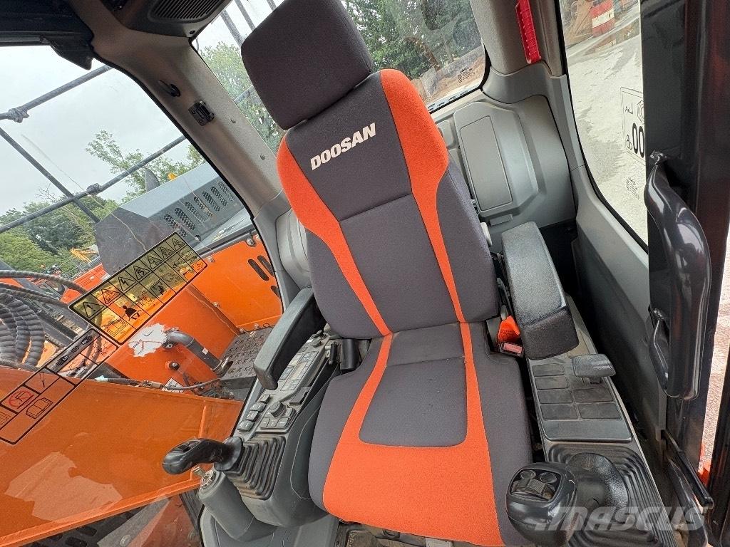 Doosan DX140LCR-5 Pelle sur chenilles