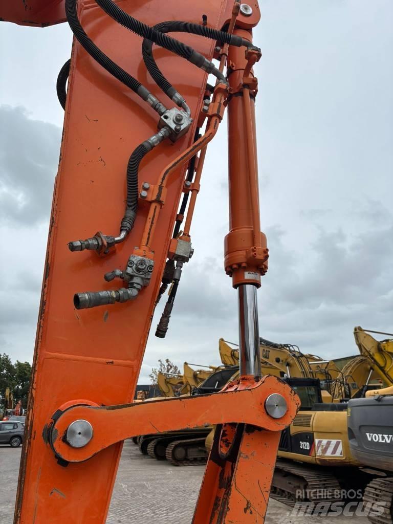Doosan DX 190 W Pelle sur pneus