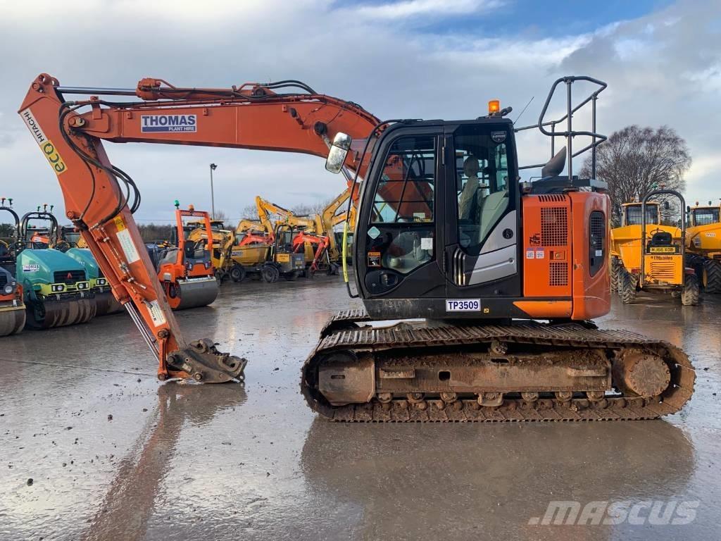 Hitachi ZX 135 US-6 Pelle sur chenilles