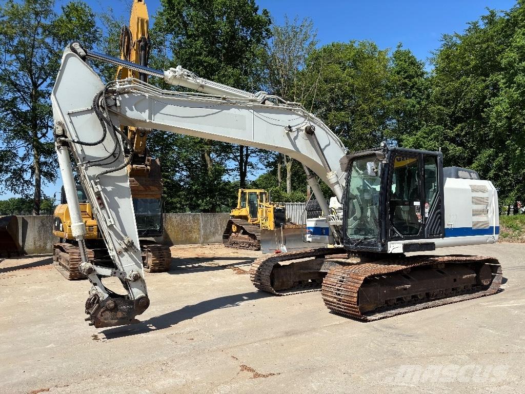 CAT 320E Pelle sur chenilles