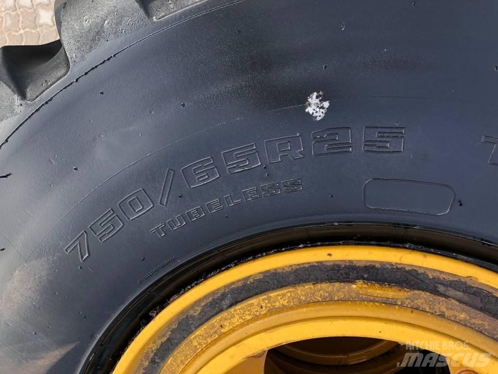 Goodyear 750/65R25 Pneus, roues et jantes