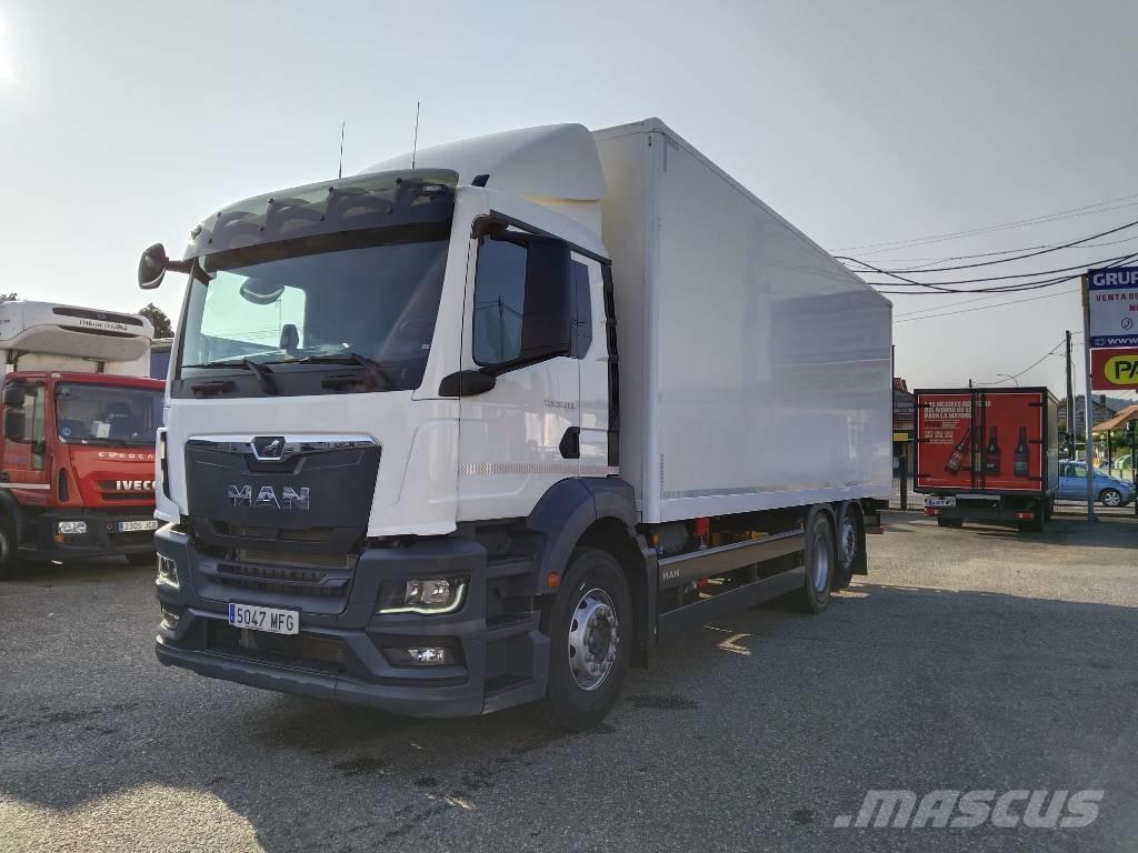 MAN TGS 26.360 Camion Fourgon