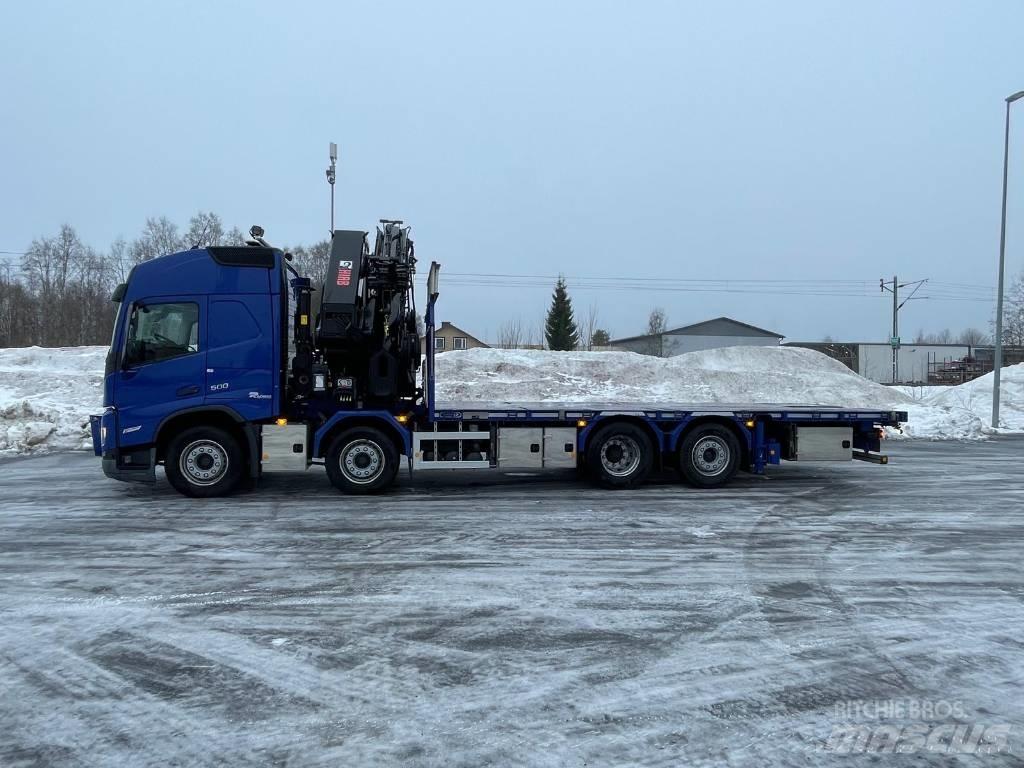 Volvo FM 500 Camion plateau ridelle avec grue