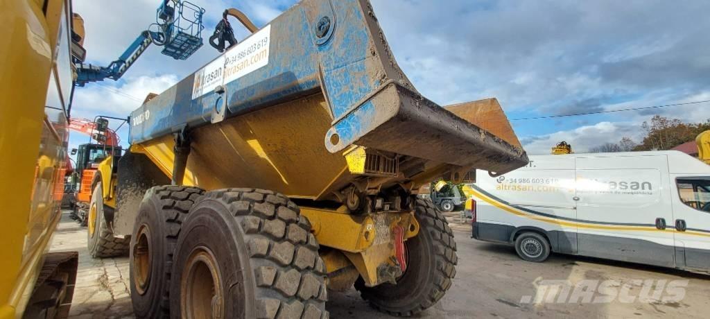 Volvo A 25 F Tombereau articulé
