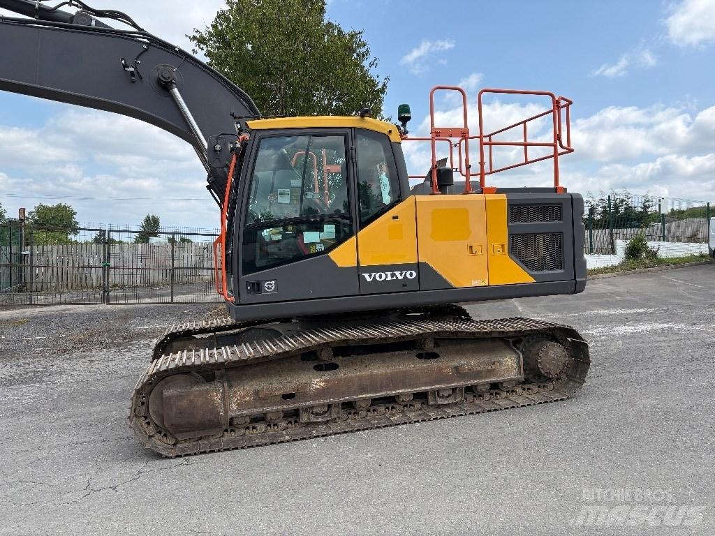 Volvo EC 200 Pelle sur chenilles