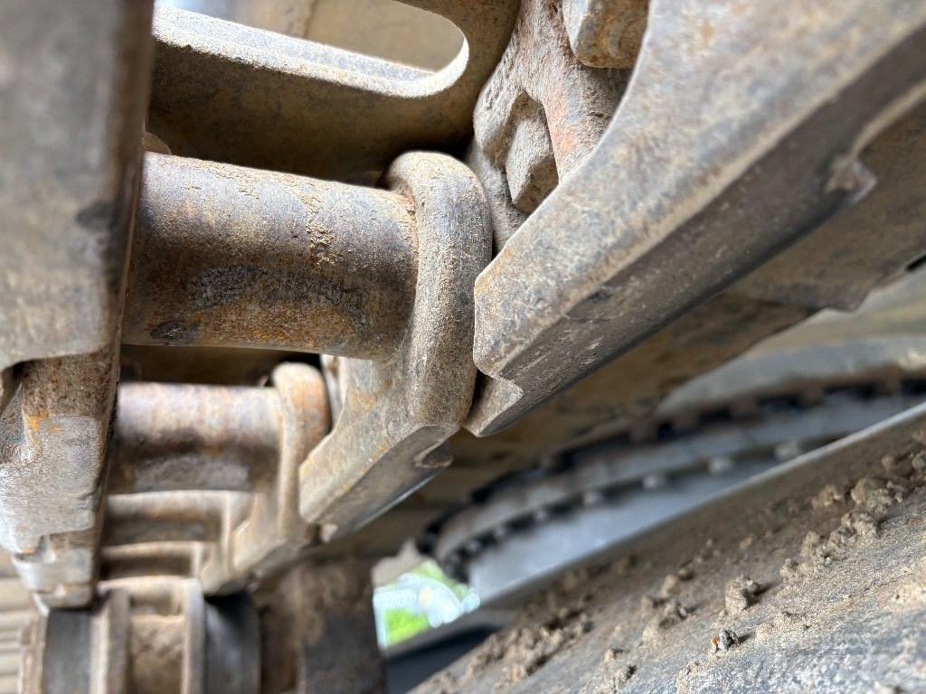 Volvo EC 200 Pelle sur chenilles