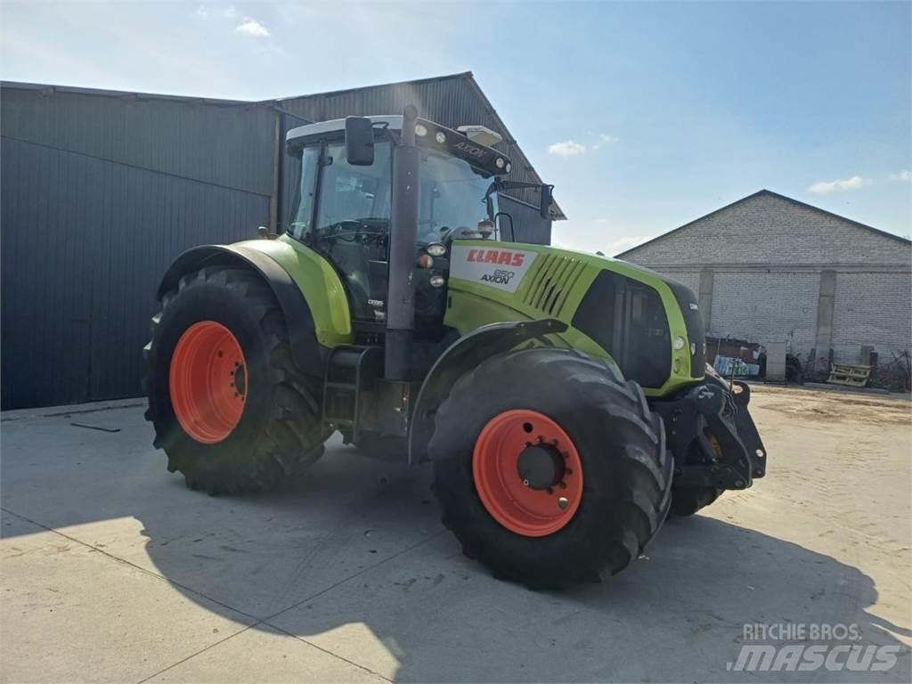 CLAAS Axion 850 Tracteur