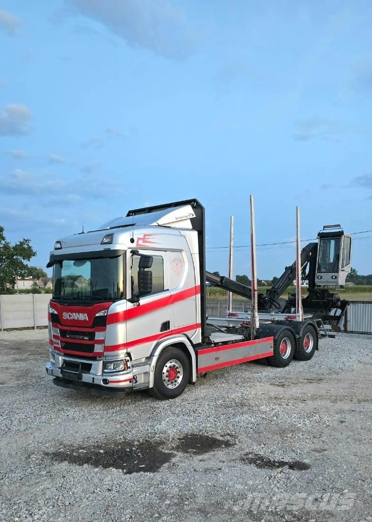 Scania R 540 Camion plateau ridelle avec grue