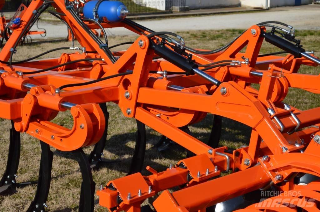 Kariotakis MasterMIx Déchaumeur, cultivateur