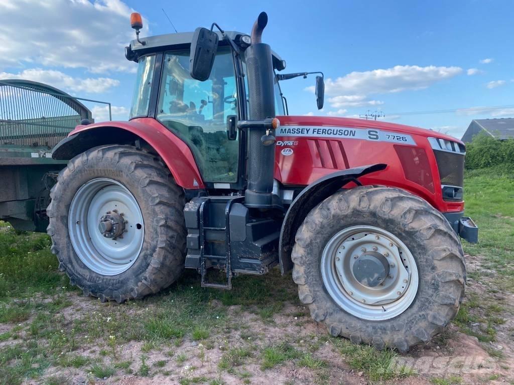 Massey Ferguson 7726 Tracteur