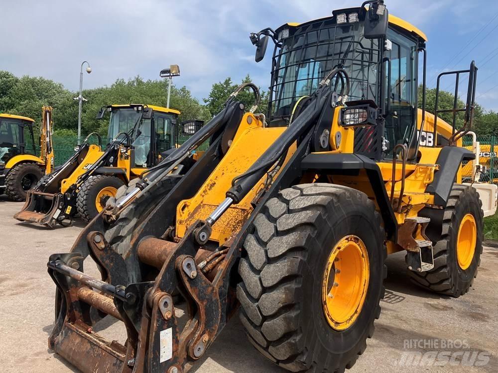 JCB 437 Chargeuse sur pneus