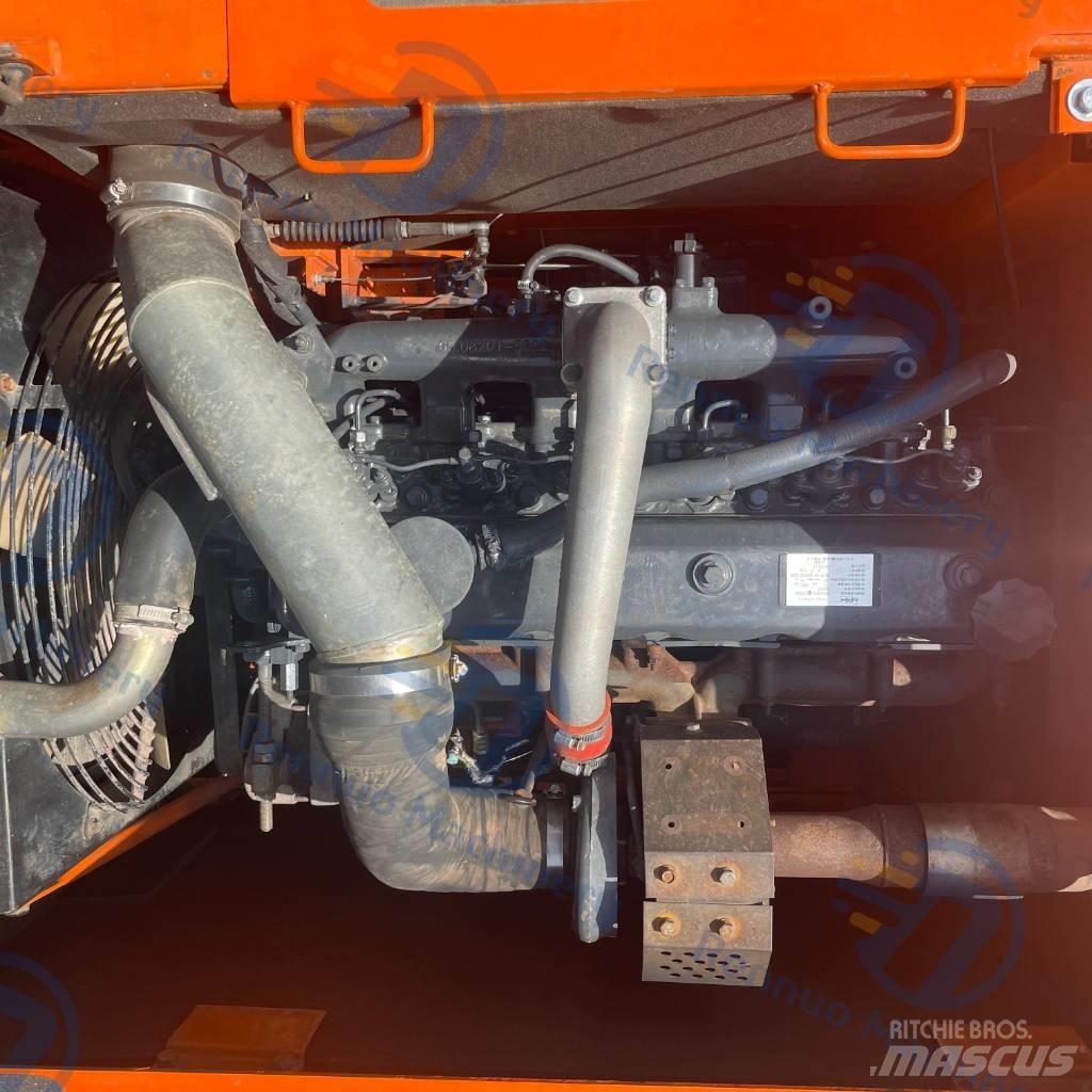 Doosan DH150W-7 Pelle sur pneus