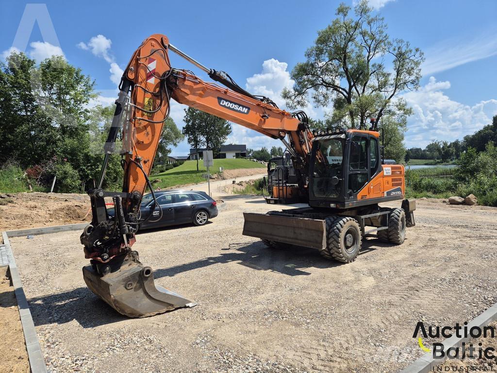 Doosan DX 170 W-5 Pelle sur pneus
