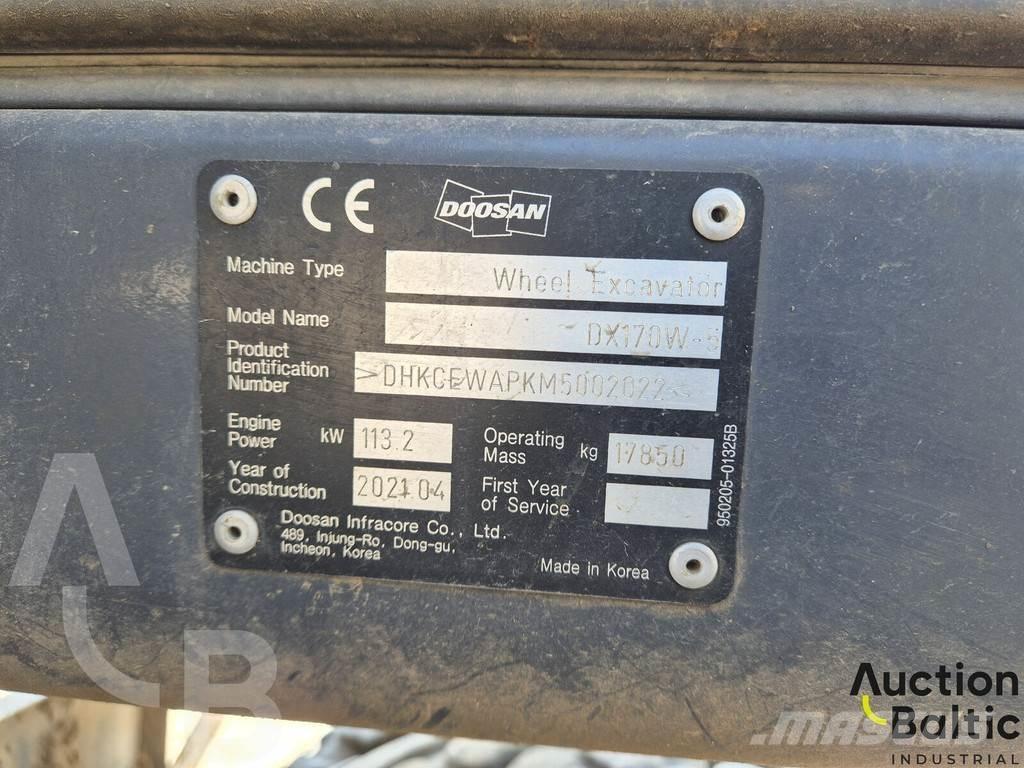 Doosan DX 170 W-5 Pelle sur pneus