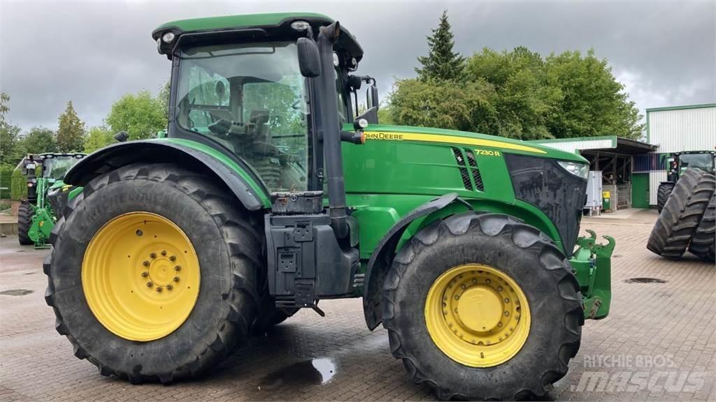 John Deere 7230R Tracteur