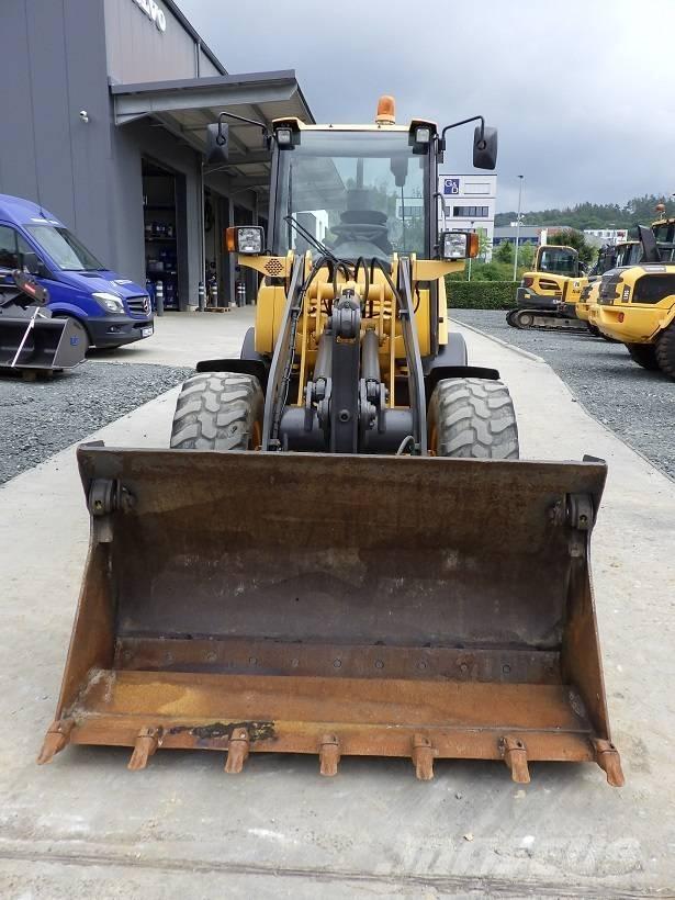 Volvo L 25 F Chargeuse sur pneus