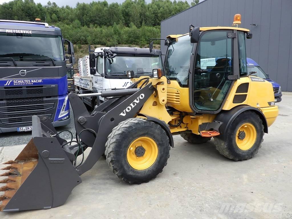 Volvo L 25 F Chargeuse sur pneus