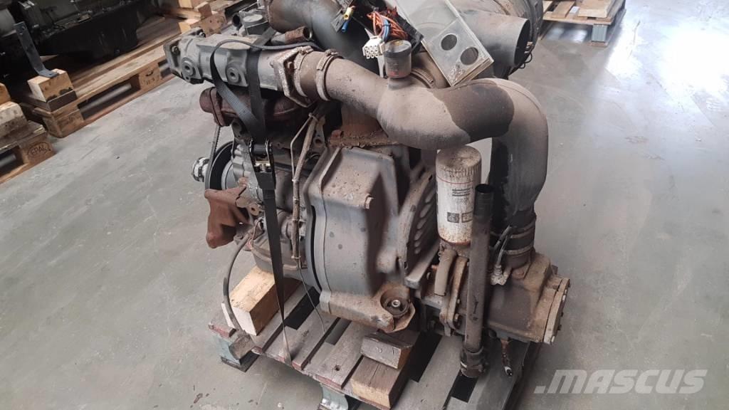 Deutz F2M2011 Moteur